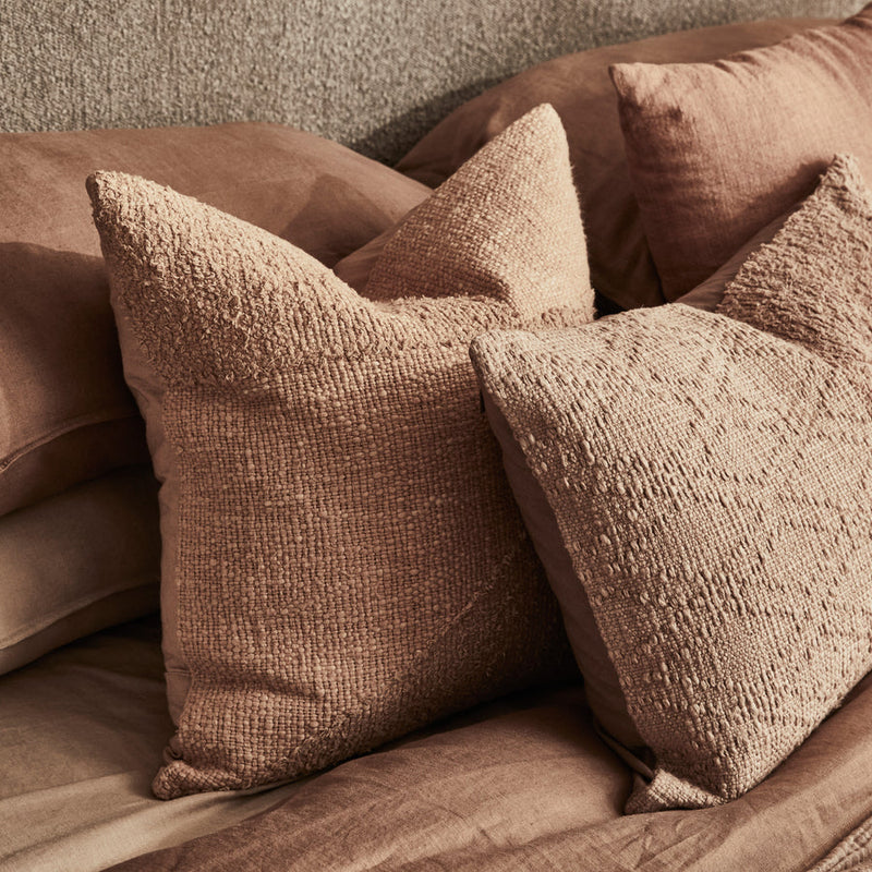 HARLOW CUSHION